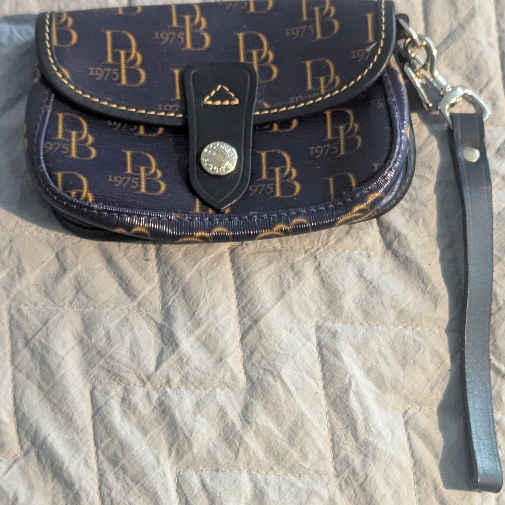 Monogram Navy and Tan Wristlet - Classic Logo Clutch
